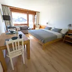 With Balcony, Niesen View & Free Parking Near Interlaken, Thunersee & Blausee * Aeschi Bei Spiez