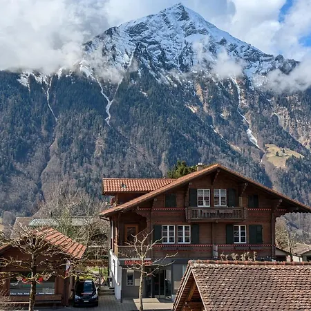 Lovely With Montains View, Free Parking - 30 Min From Interlaken *