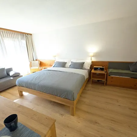 Διαμέρισμα With Balcony, Niesen View & Free Parking Near Interlaken, Thunersee & Blausee *