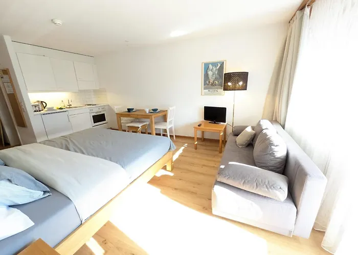 With Balcony, Niesen View & Free Parking Near Interlaken, Thunersee & Blausee Appartement Aeschi Bei Spiez