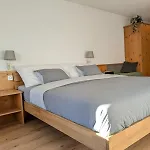 Daire With Balcony, Niesen View & Free Parking Near Interlaken, Thunersee & Blausee