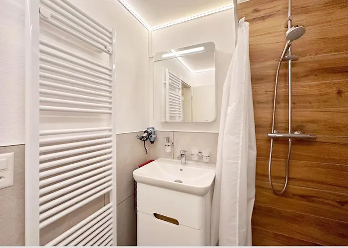 Apartament With Balcony, Niesen View & Free Parking Near Interlaken, Thunersee & Blausee